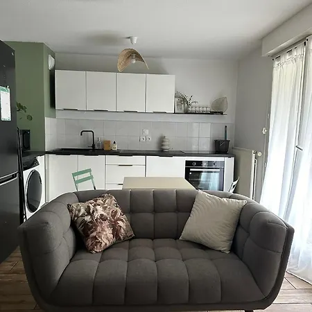 Apartment Joli T1 Bis 15 Min A Pied Du